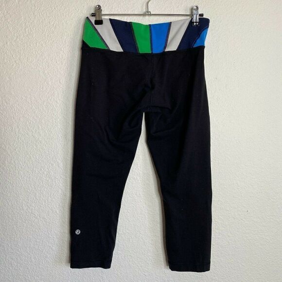 Lululemon Wunder Under Crop Black Green Blue Quilt - Picture 2 of 10